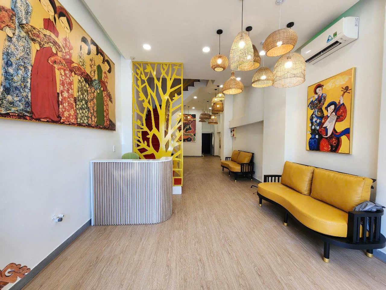 Soho Premium - Ben Thanh Market Area, Sg's Heart Apartment