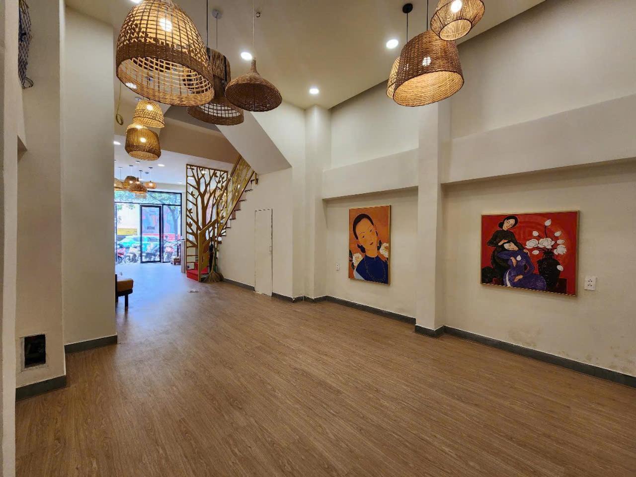 Soho Premium - Ben Thanh Market Area, Sg's Heart * Ho Chi Minh City