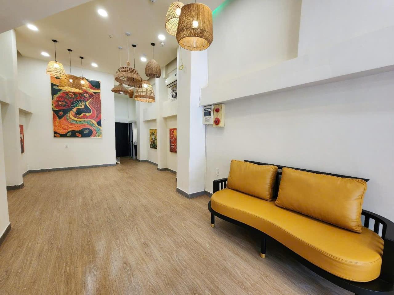 Soho Premium - Ben Thanh Market Area, Sg's Heart Apartment