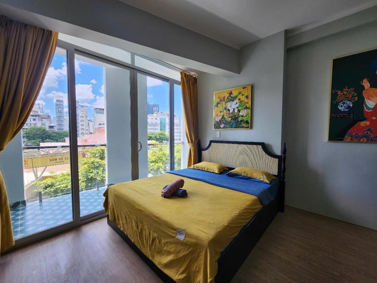 Soho Premium - Ben Thanh Market Area, Sg's Heart Apartment *
